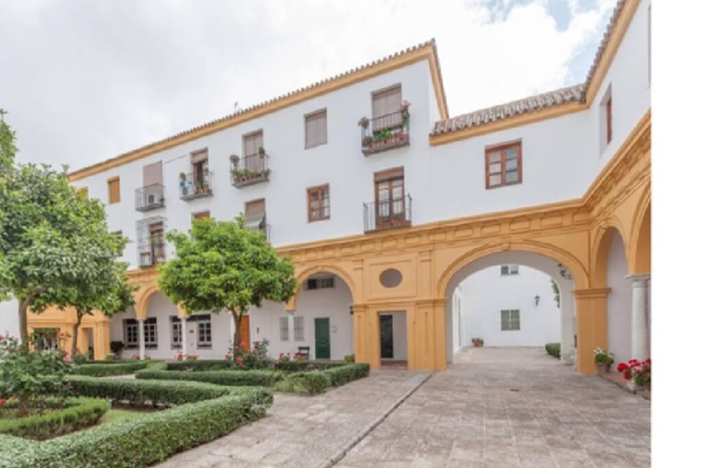 Centrico Y Amplio Apartamento 100% Equipado Jerez de la Frontera Luaran gambar